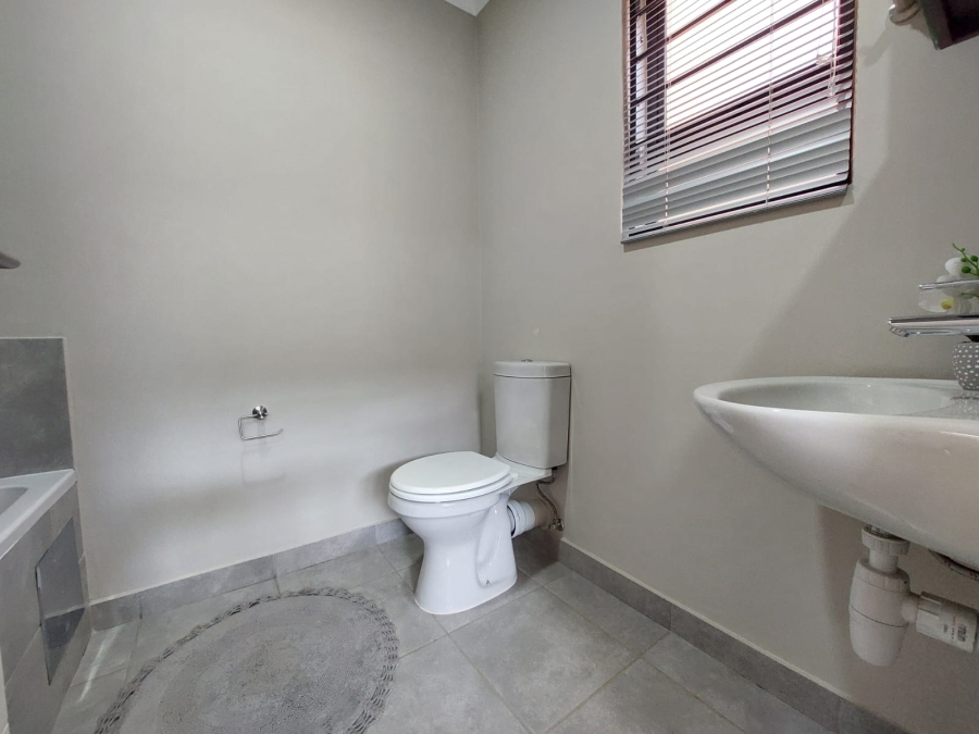 2 Bedroom Property for Sale in Sinoville Gauteng