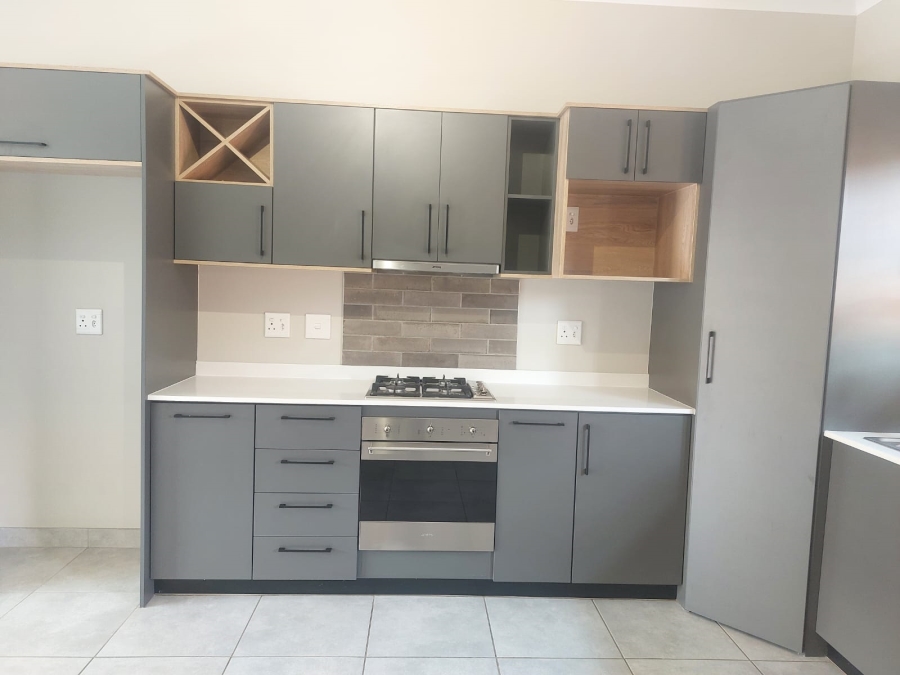 3 Bedroom Property for Sale in Boardwalk Villas Gauteng