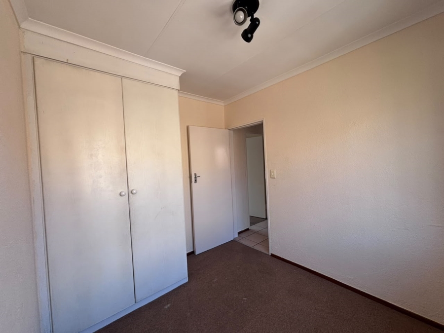 To Let 2 Bedroom Property for Rent in Halfway Gardens Gauteng