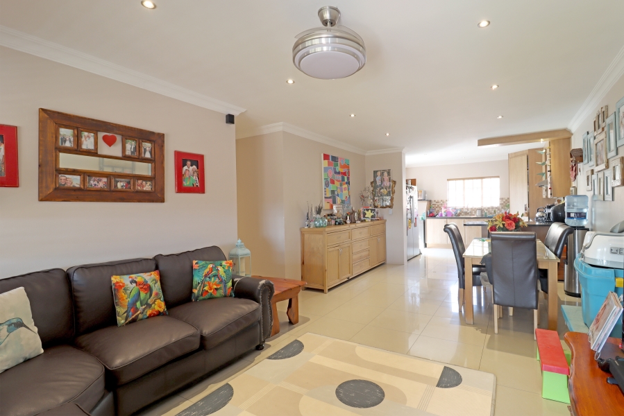 12 Bedroom Property for Sale in Glenferness Gauteng
