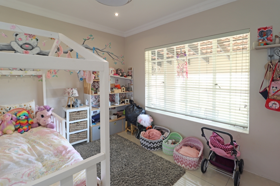 12 Bedroom Property for Sale in Glenferness Gauteng