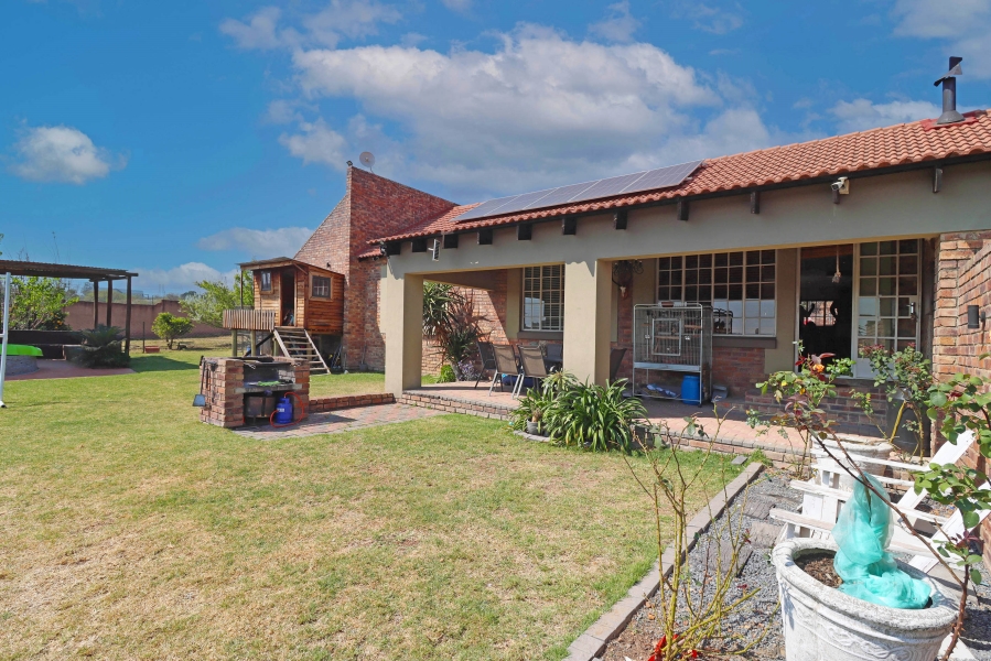 12 Bedroom Property for Sale in Glenferness Gauteng