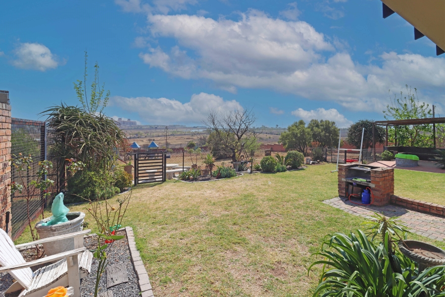 12 Bedroom Property for Sale in Glenferness Gauteng