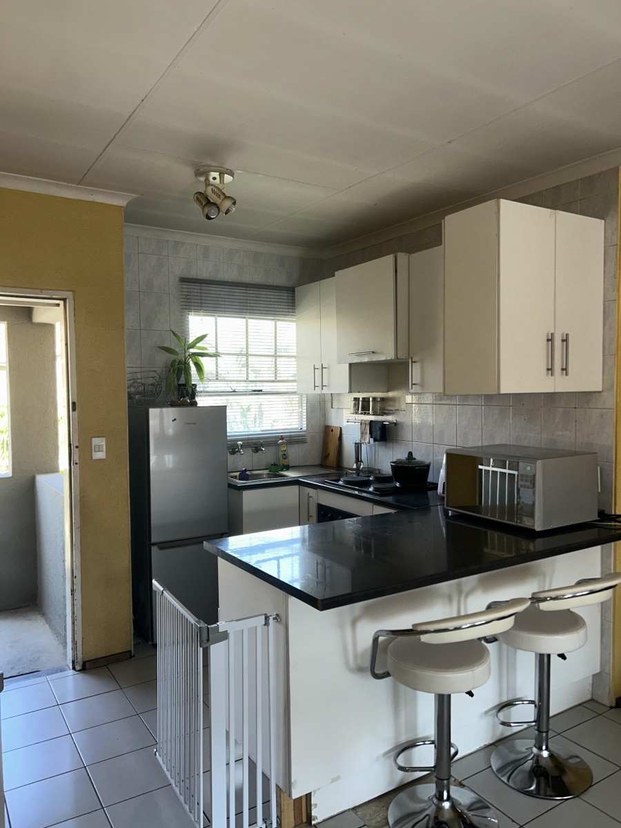 2 Bedroom Property for Sale in Allen Grove Gauteng