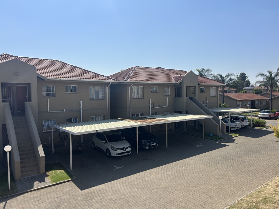 2 Bedroom Property for Sale in Allen Grove Gauteng