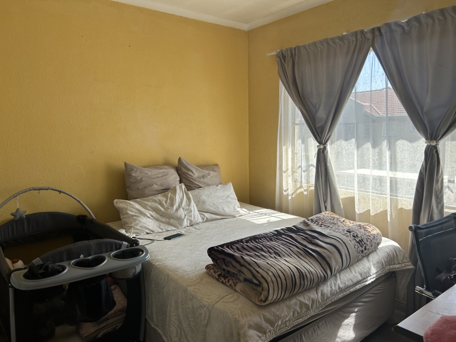2 Bedroom Property for Sale in Allen Grove Gauteng