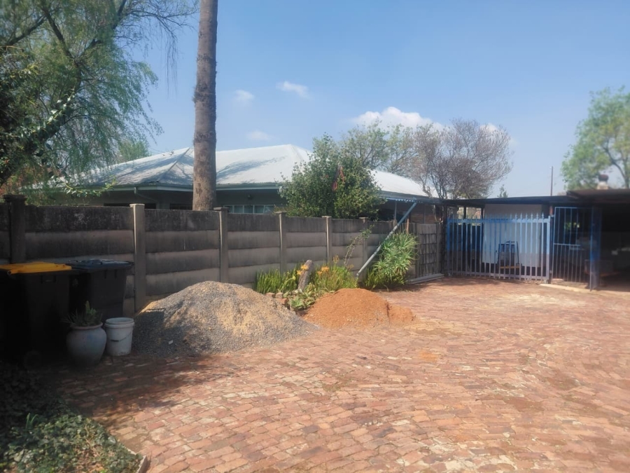3 Bedroom Property for Sale in Three Rivers Gauteng