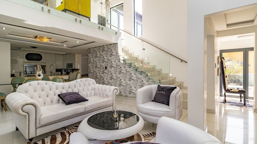 4 Bedroom Property for Sale in Glen Marais Gauteng