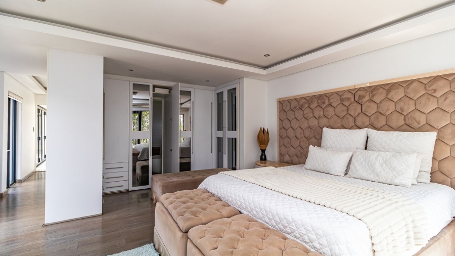4 Bedroom Property for Sale in Glen Marais Gauteng
