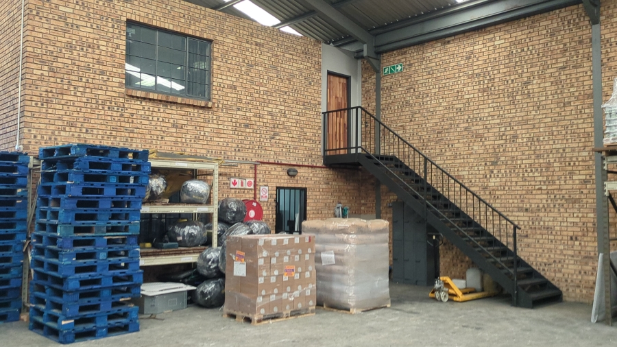 To Let Commercial Property for Rent in Strijdom Park Gauteng