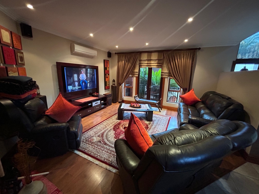 4 Bedroom Property for Sale in Ruimsig A H Gauteng