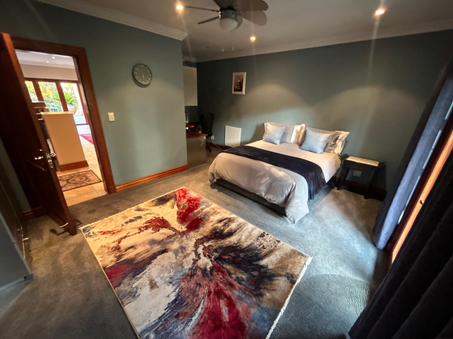 4 Bedroom Property for Sale in Ruimsig A H Gauteng
