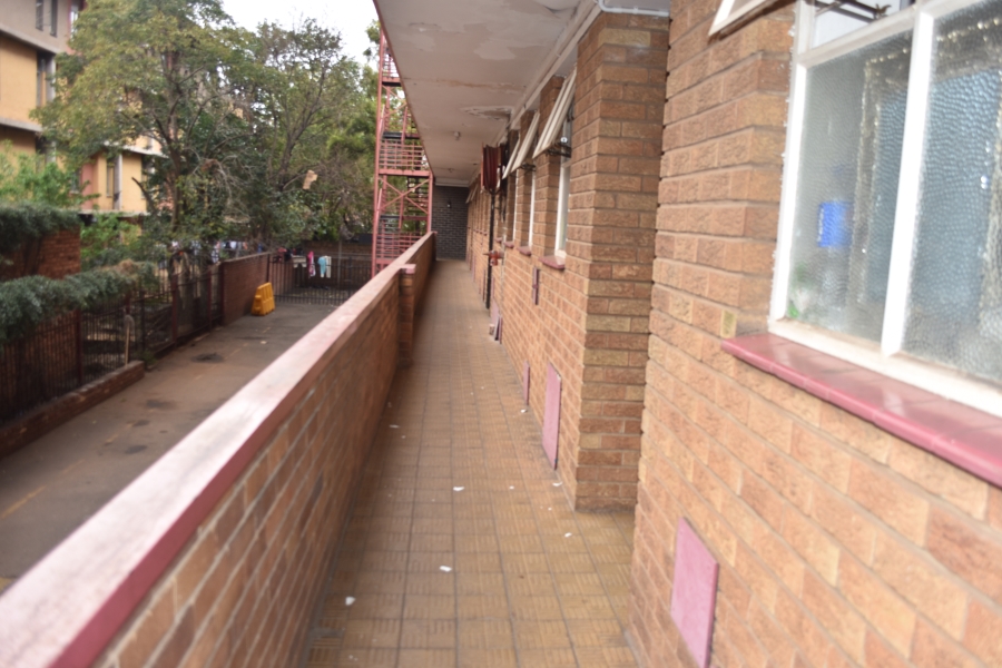 1 Bedroom Property for Sale in Pretoria Central Gauteng