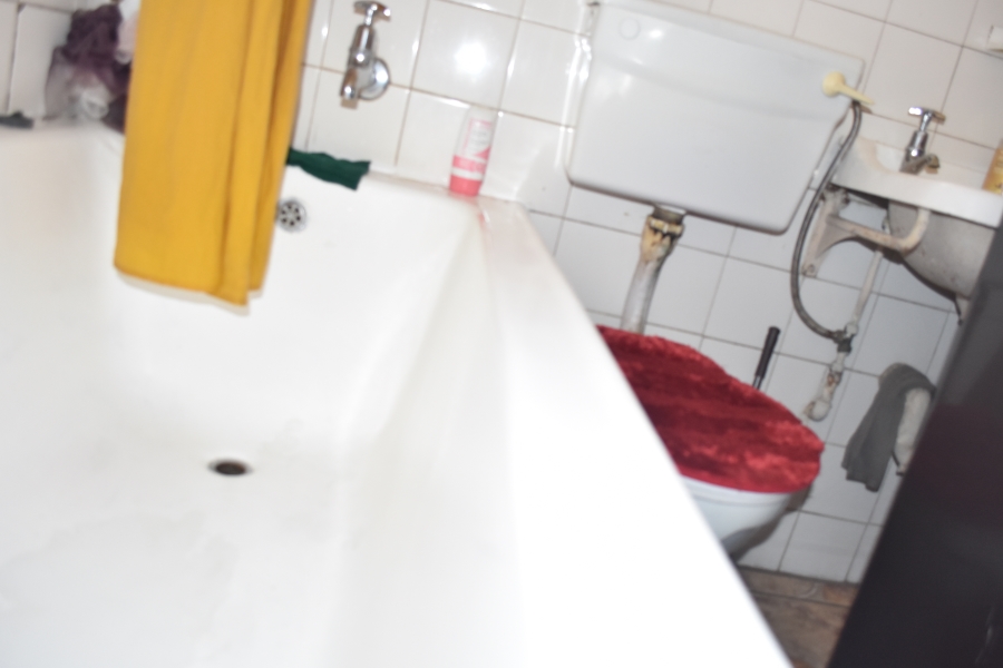 1 Bedroom Property for Sale in Pretoria Central Gauteng