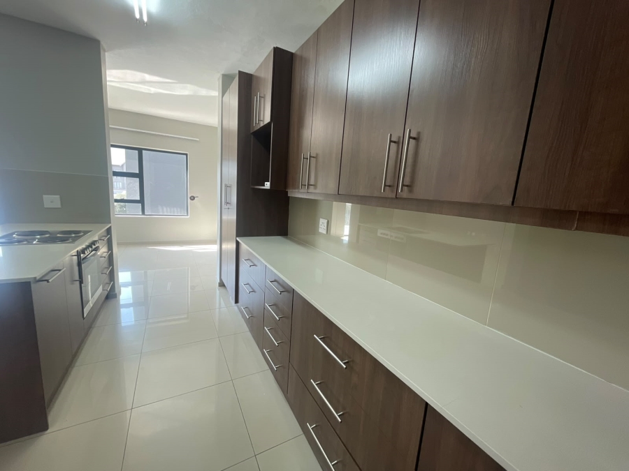 To Let 3 Bedroom Property for Rent in Eldo Lakes Estate Gauteng