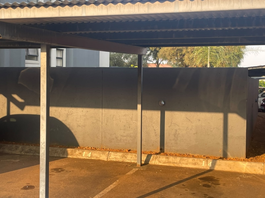 To Let 3 Bedroom Property for Rent in Eldo Lakes Estate Gauteng
