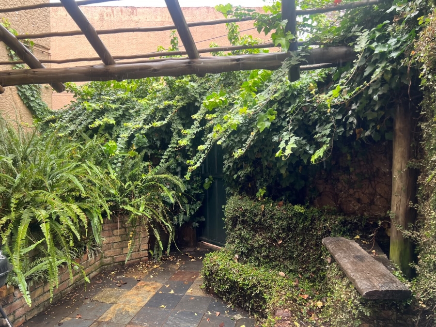 To Let 2 Bedroom Property for Rent in Windsor West Gauteng