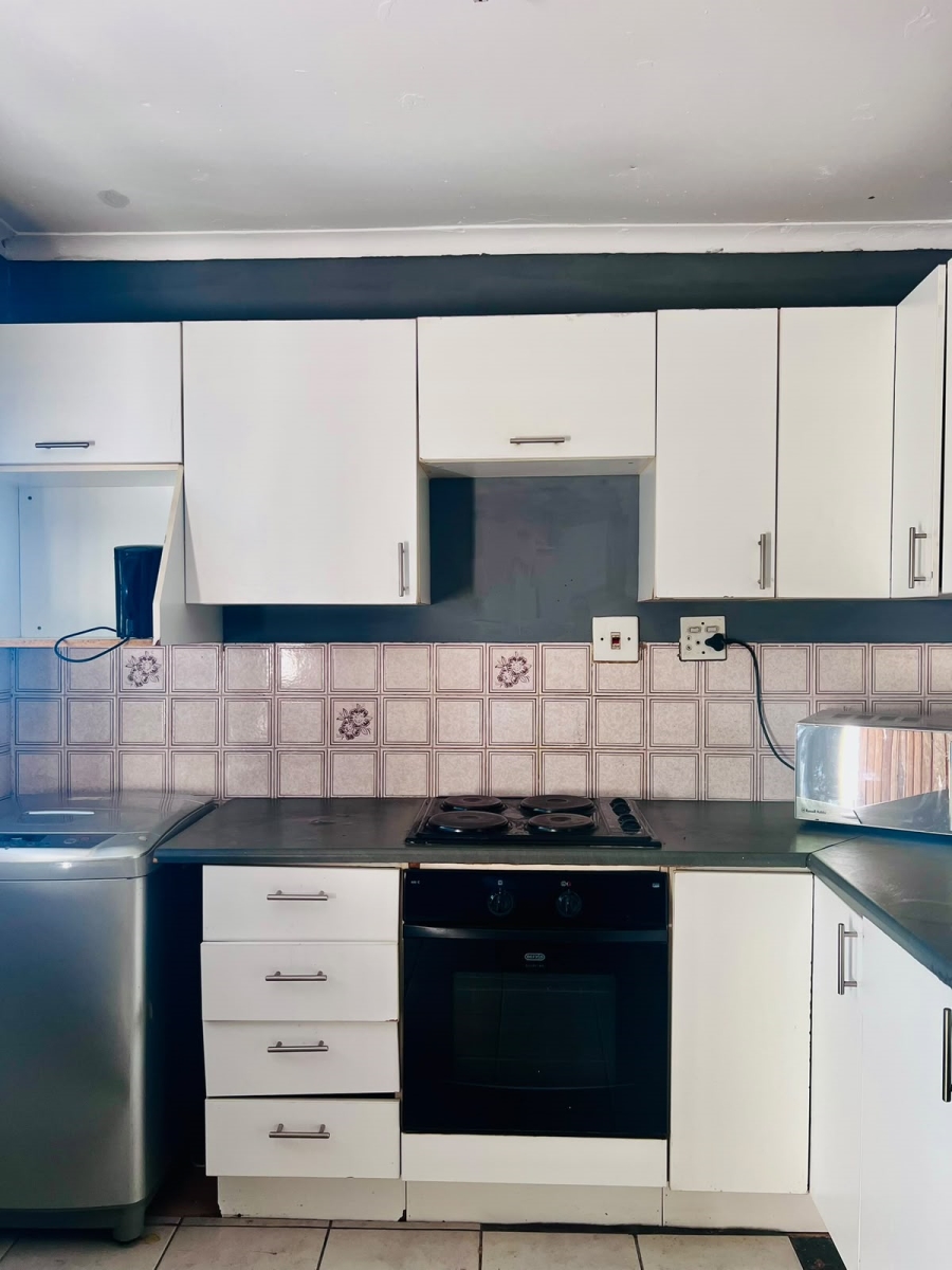 To Let 3 Bedroom Property for Rent in Pimville Zone 6 Gauteng