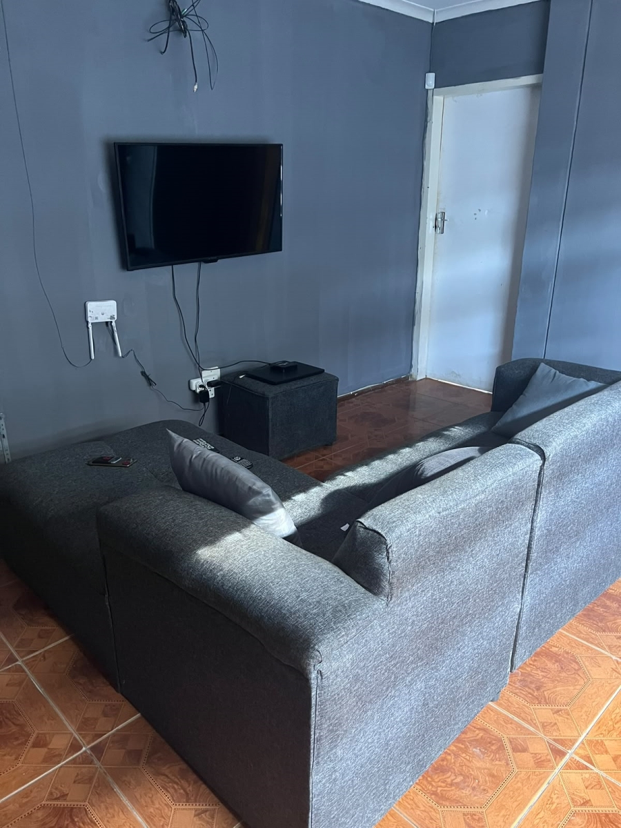 To Let 3 Bedroom Property for Rent in Pimville Zone 6 Gauteng
