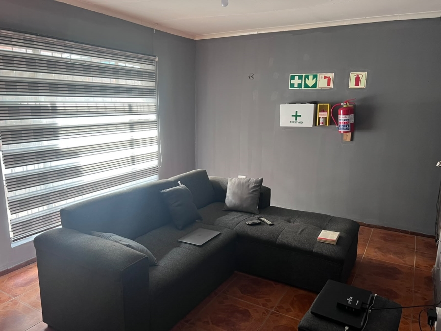 To Let 3 Bedroom Property for Rent in Pimville Zone 6 Gauteng