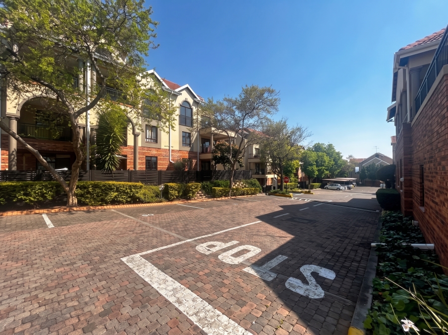 2 Bedroom Property for Sale in Bryanston Gauteng