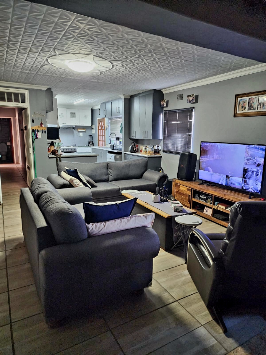 3 Bedroom Property for Sale in Dal Fouche Gauteng