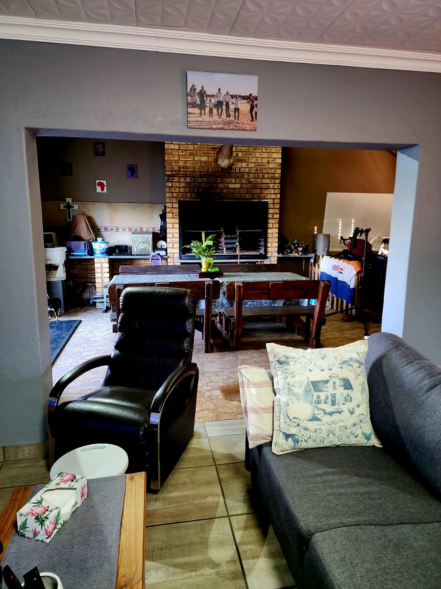 3 Bedroom Property for Sale in Dal Fouche Gauteng