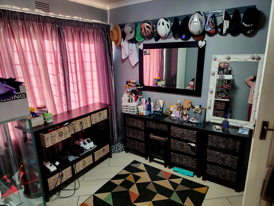 3 Bedroom Property for Sale in Dal Fouche Gauteng
