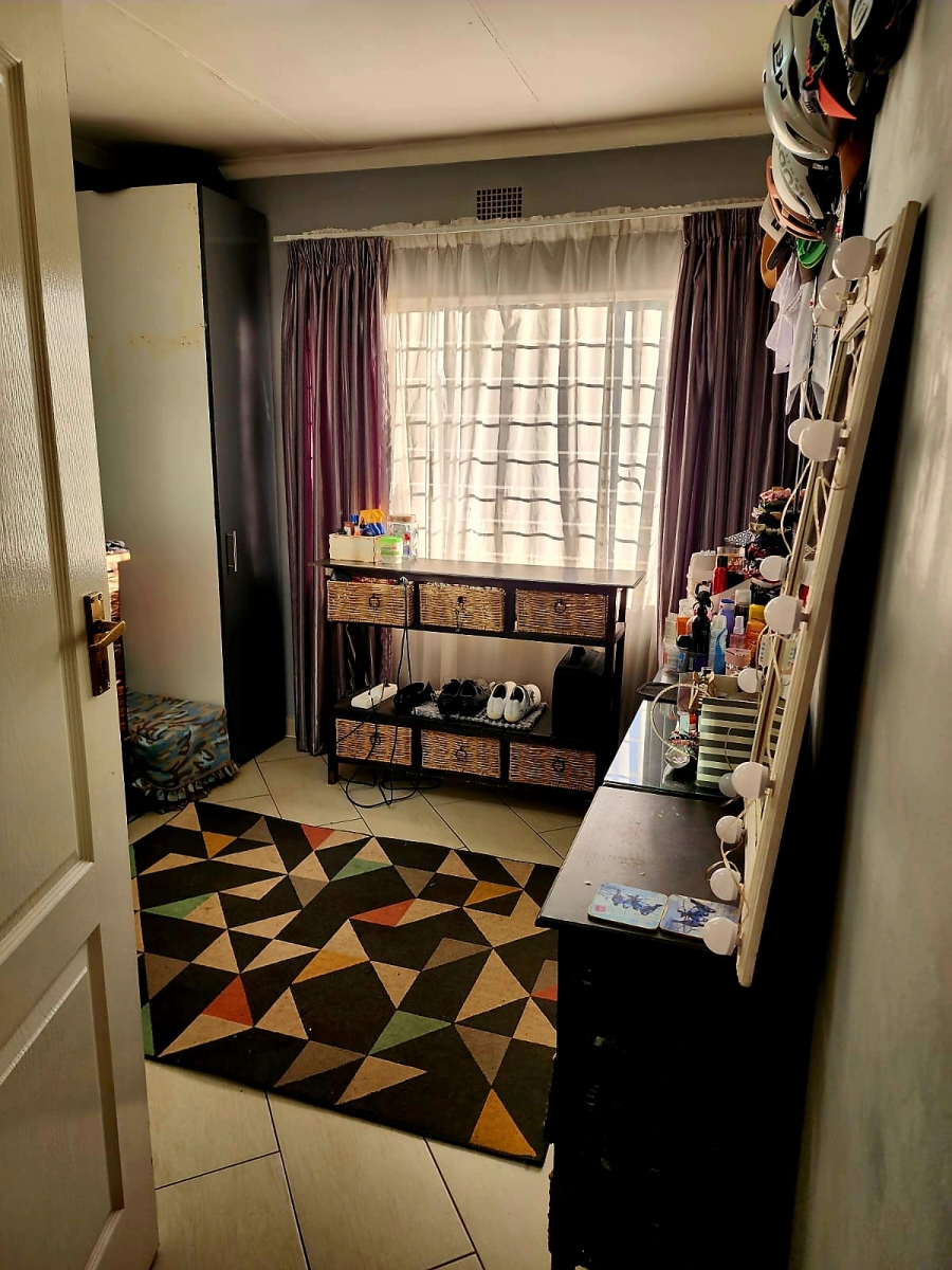 3 Bedroom Property for Sale in Dal Fouche Gauteng