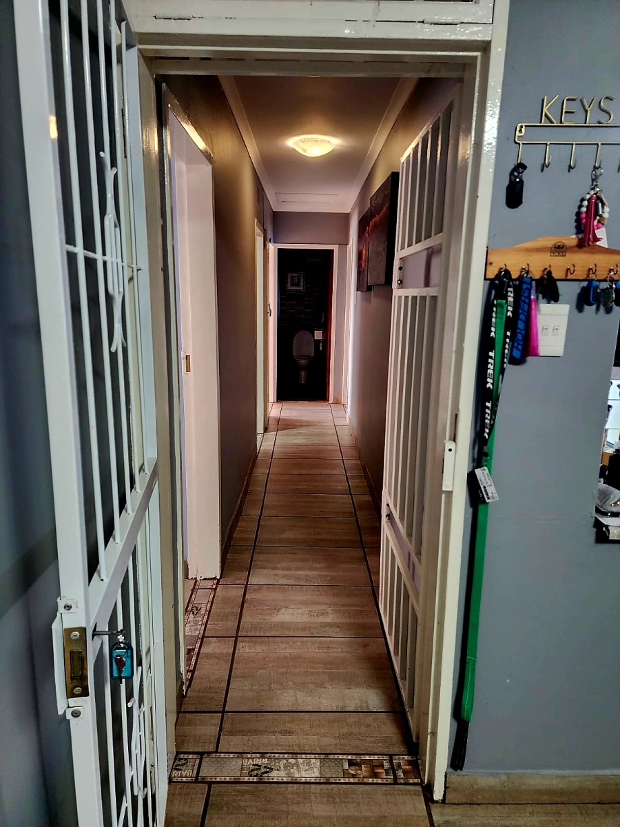 3 Bedroom Property for Sale in Dal Fouche Gauteng