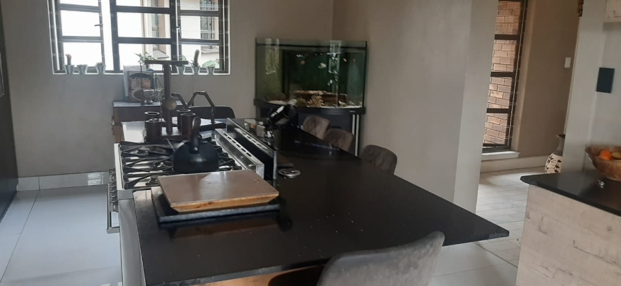 3 Bedroom Property for Sale in Lakefield Gauteng