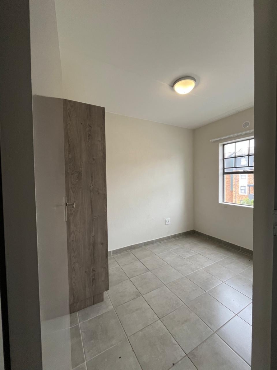 2 Bedroom Property for Sale in Pretoria North Gauteng