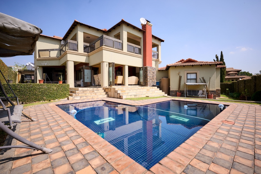 5 Bedroom Property for Sale in Carlswald North Estate Gauteng