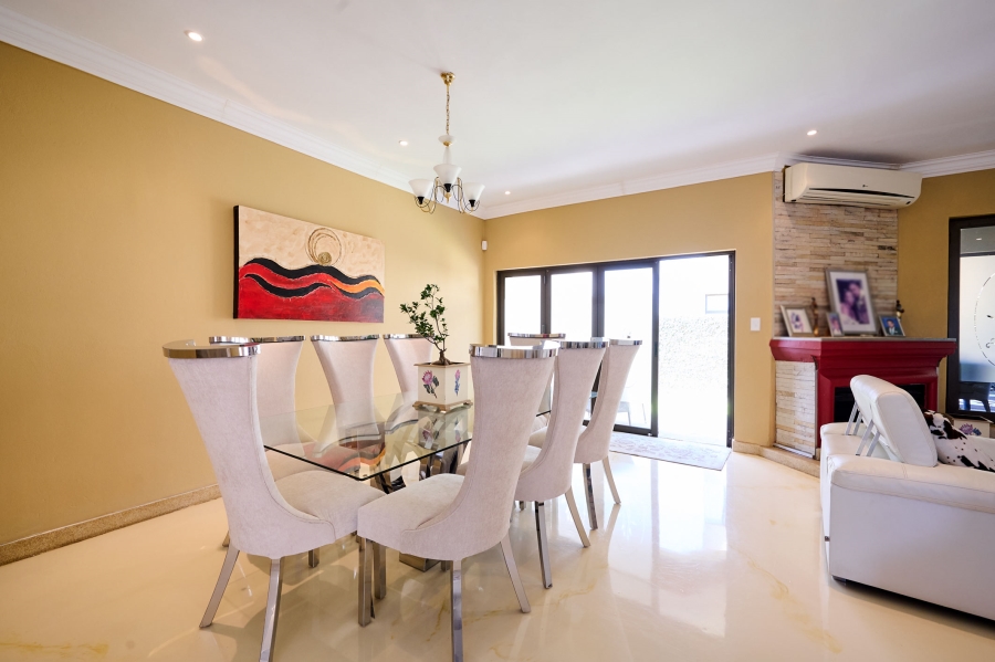 5 Bedroom Property for Sale in Carlswald North Estate Gauteng