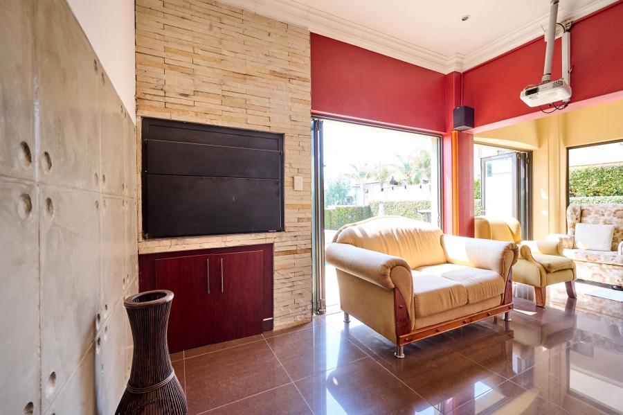 5 Bedroom Property for Sale in Carlswald North Estate Gauteng
