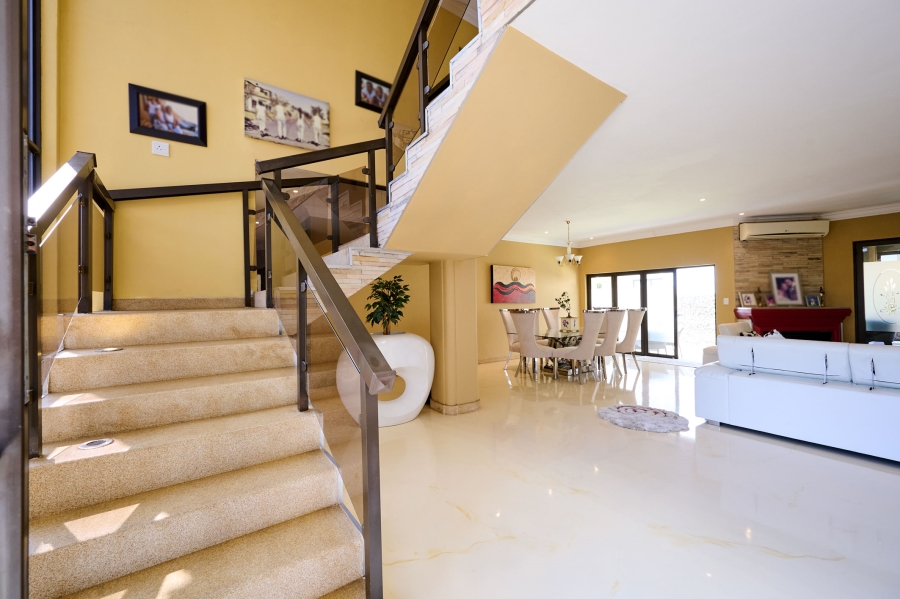 5 Bedroom Property for Sale in Carlswald North Estate Gauteng