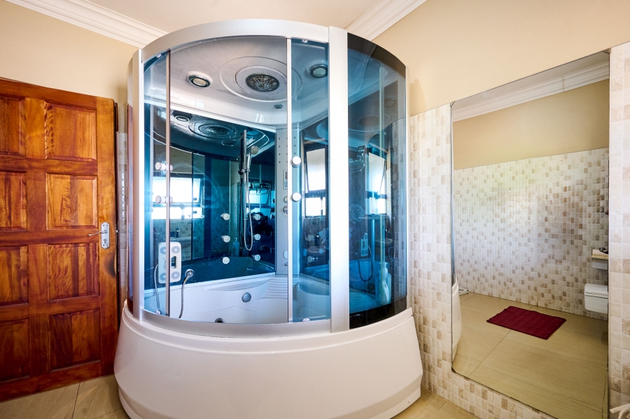 5 Bedroom Property for Sale in Carlswald North Estate Gauteng
