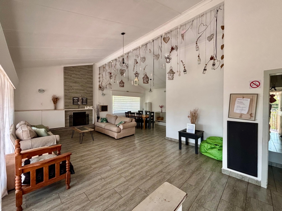 5 Bedroom Property for Sale in Blairgowrie Gauteng