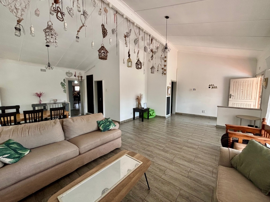 5 Bedroom Property for Sale in Blairgowrie Gauteng