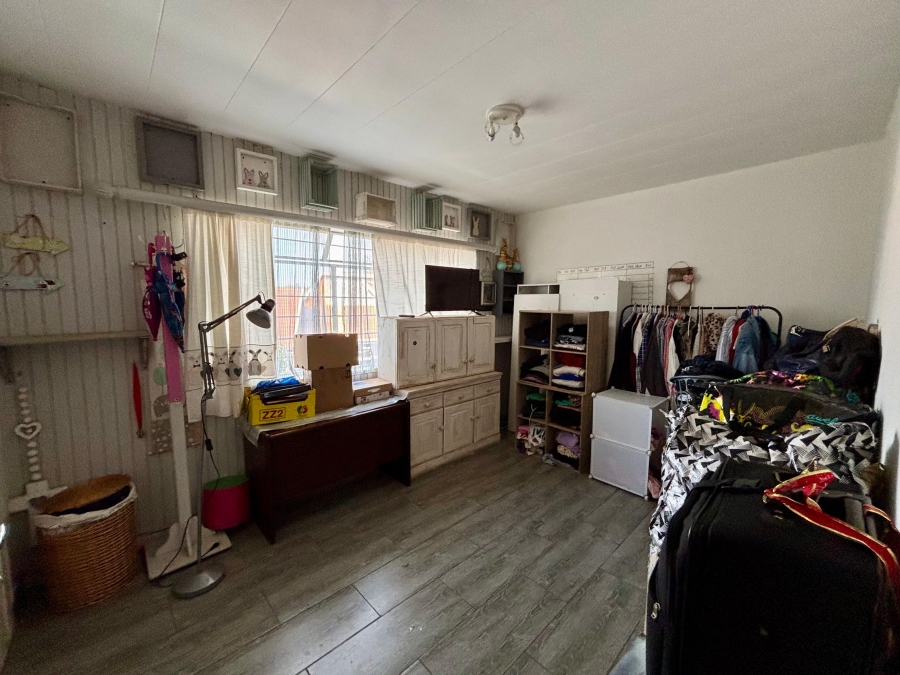 5 Bedroom Property for Sale in Blairgowrie Gauteng