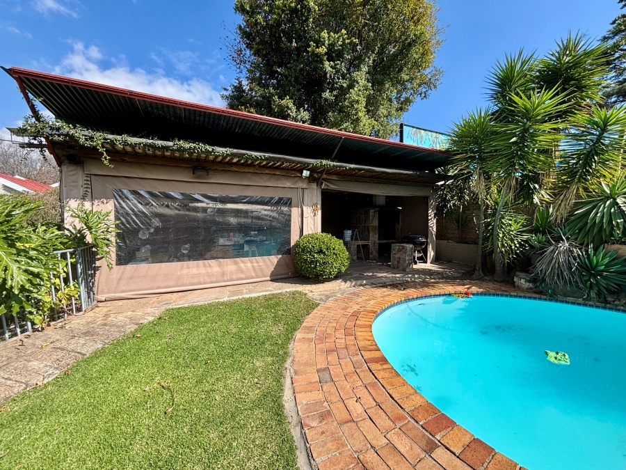 5 Bedroom Property for Sale in Blairgowrie Gauteng