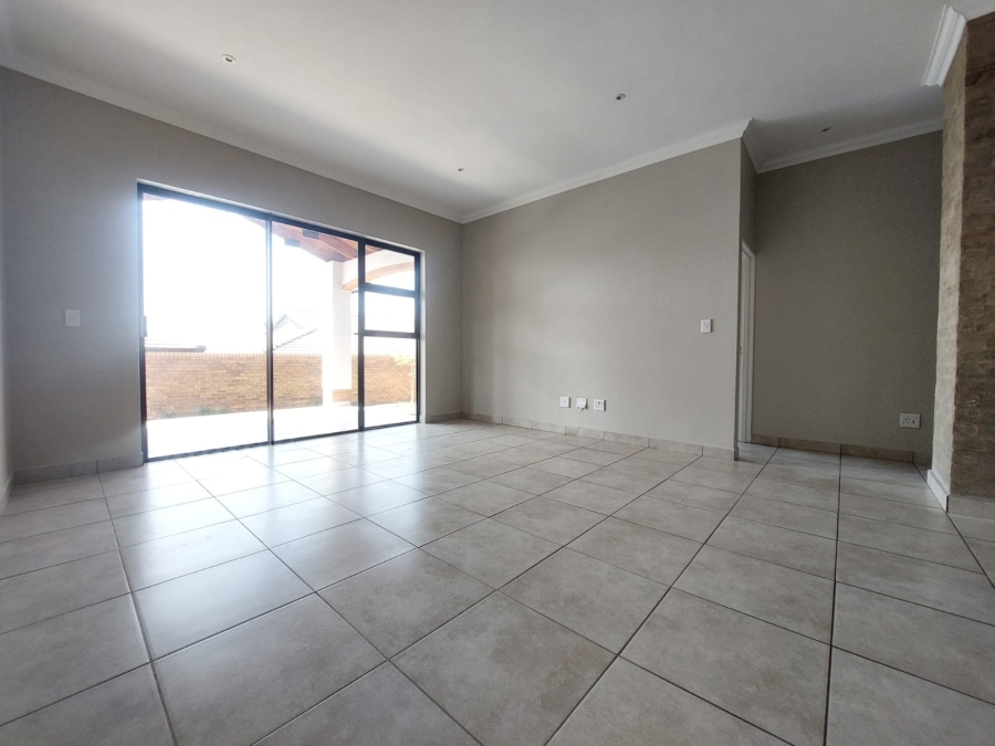 3 Bedroom Property for Sale in Six Fountains Residential Estate Gauteng