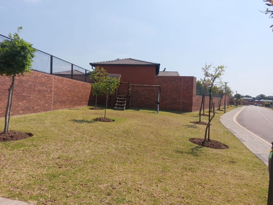 3 Bedroom Property for Sale in Six Fountains Residential Estate Gauteng