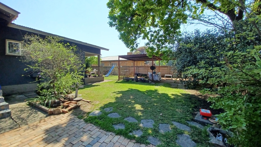 3 Bedroom Property for Sale in Vanderbijlpark SW 5 Gauteng