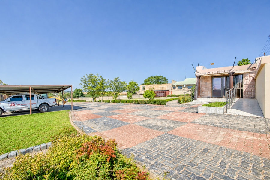 3 Bedroom Property for Sale in Millgate Farm AH Gauteng