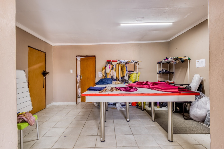 3 Bedroom Property for Sale in Millgate Farm AH Gauteng