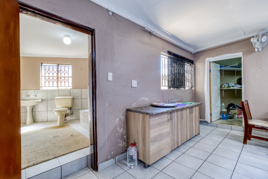 3 Bedroom Property for Sale in Millgate Farm AH Gauteng