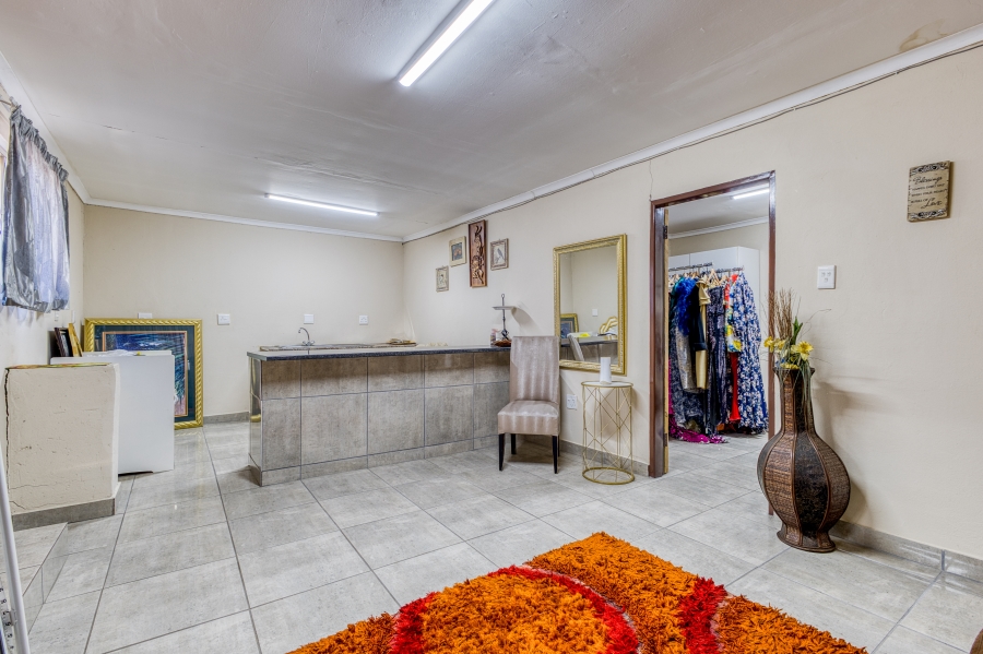 3 Bedroom Property for Sale in Millgate Farm AH Gauteng