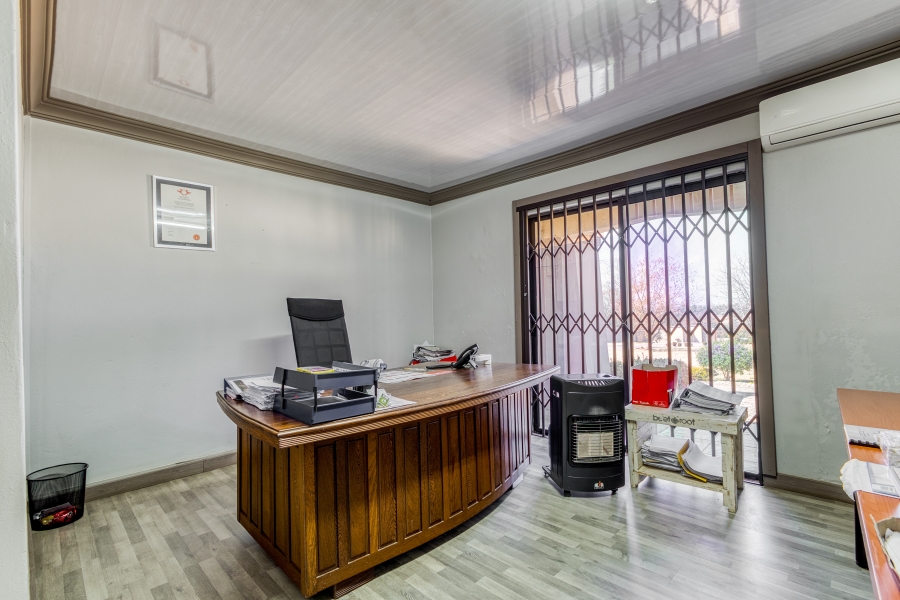 3 Bedroom Property for Sale in Millgate Farm AH Gauteng
