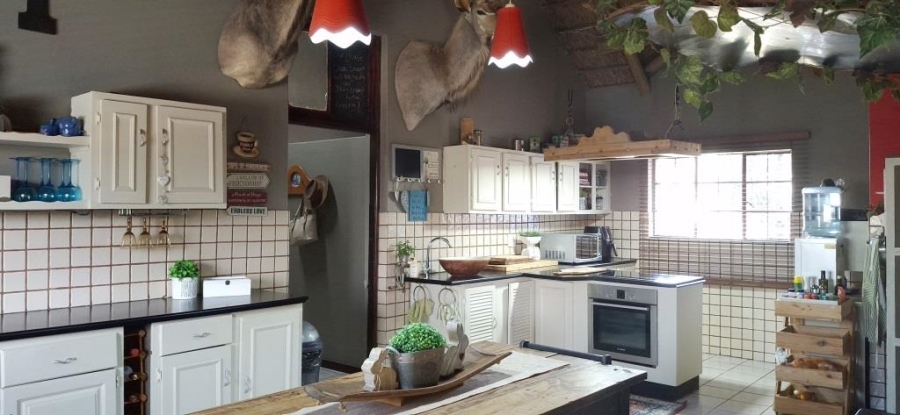 4 Bedroom Property for Sale in Kameelfontein Gauteng